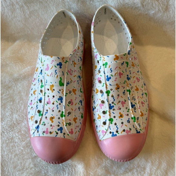 Native x Disney outdoor shoes for big kids - Picture 9 of 9